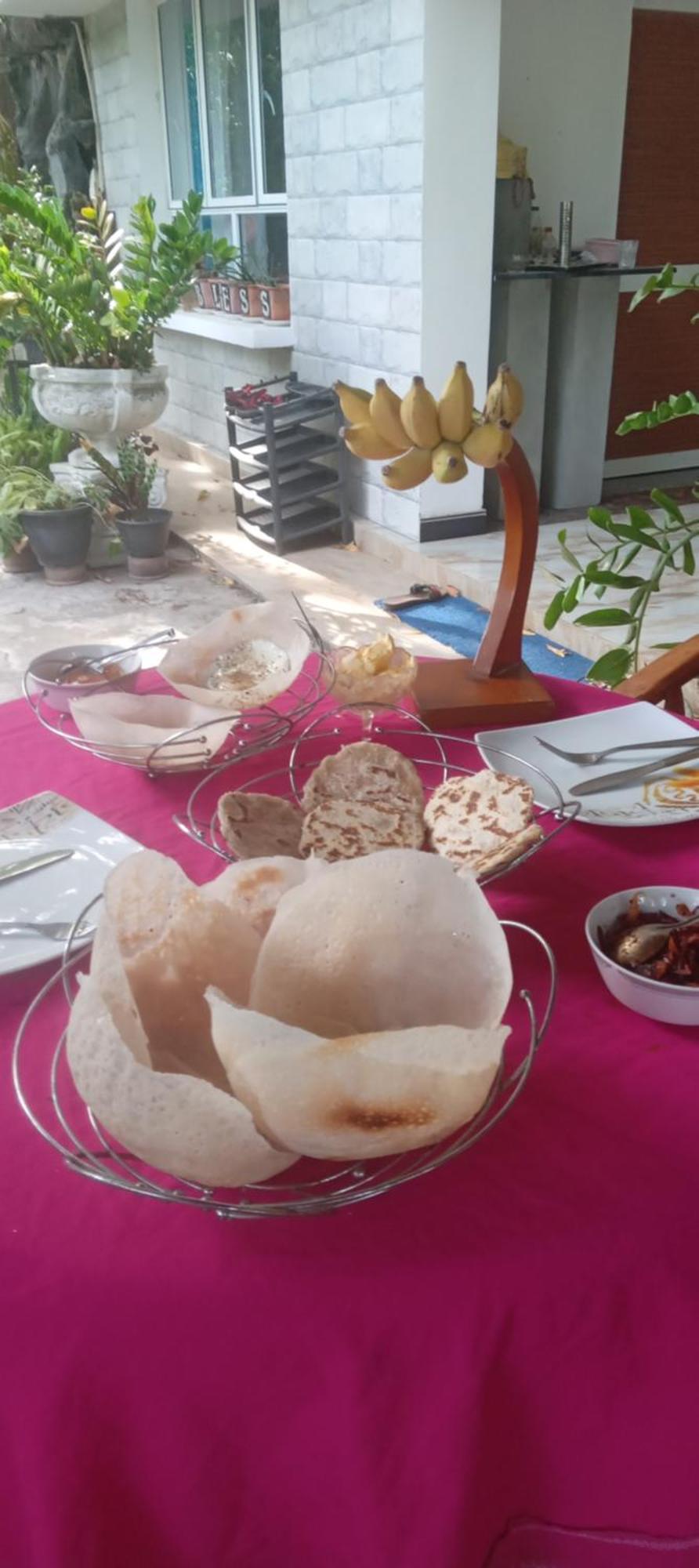 פולונרואה Rock Cascade Tourist Home & Cookery School מראה חיצוני תמונה