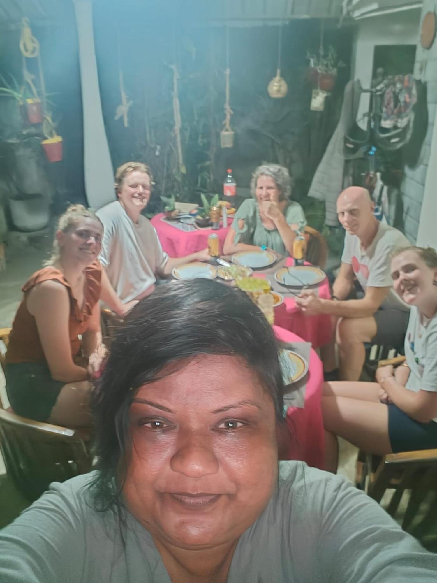פולונרואה Rock Cascade Tourist Home & Cookery School מראה חיצוני תמונה
